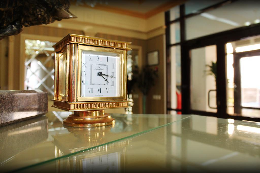 San Marino Hotel Astana Bagian luar foto
